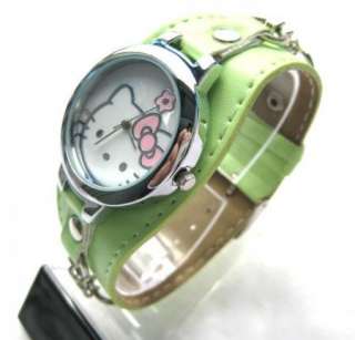   helloKitty Green shell face Quartz wrist watch  113G