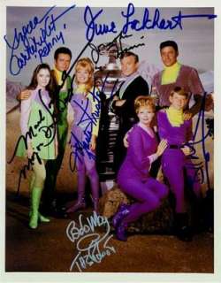 Lost In Space Cast By 7 Signed 16x20 Poster Reprint  