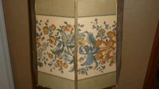   CIRCA EARLY 1900 VICTORIAN / ART DECO FLORAL PANEL LAMP SHADE  