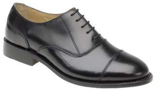 MENS BRAND NEW SHOES BY KENSINGTON