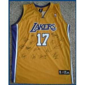   /2009 Los Angeles Lakers Team Signed Jersey   Autographed NBA Jerseys