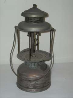 Antique Vintage 1920s Coleman Quick Lite Gasoline White Gas Lantern 