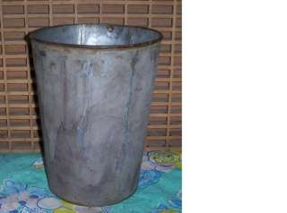 nice tin sap bucket.in an old grey color. It measures 11 high by 
