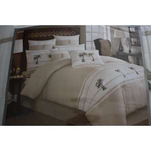 Croscill Aruba Queen Comforter Set
