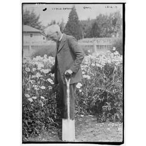  Luther Burbank