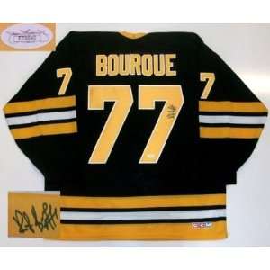Ray Bourque Autographed Uniform   1990 Cup Jsa