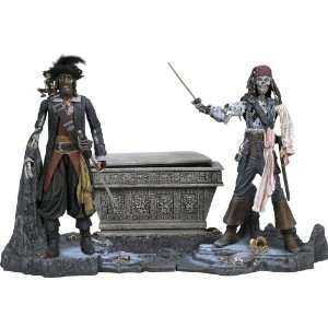   vs Cursed Barbossa Pirates of the Caribbean Boxed Set Toys & Games