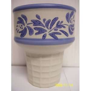   Yorktowne Stoneware Ice Cream Cone Dish 