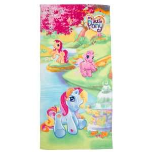    My Little Pony Ponies & Fountains Beach Towel