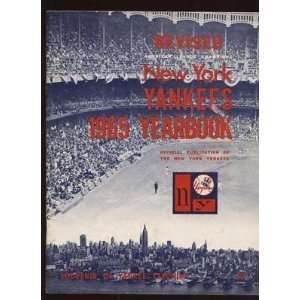  1965 New York Yankees Revised Yearbook EX   MLB Programs 