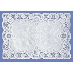  Hoffmaster White French Lace Placemat