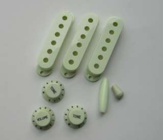 Strat Pickup Cover/Knobs/Switch/Trem Arm Tip Mint Green  