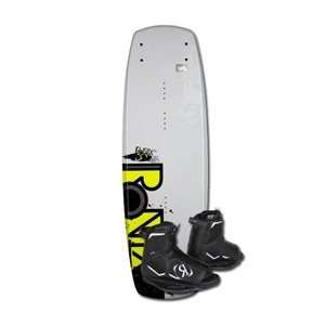  2012 Ronix District Wakeboard with Divide Boots Sports 